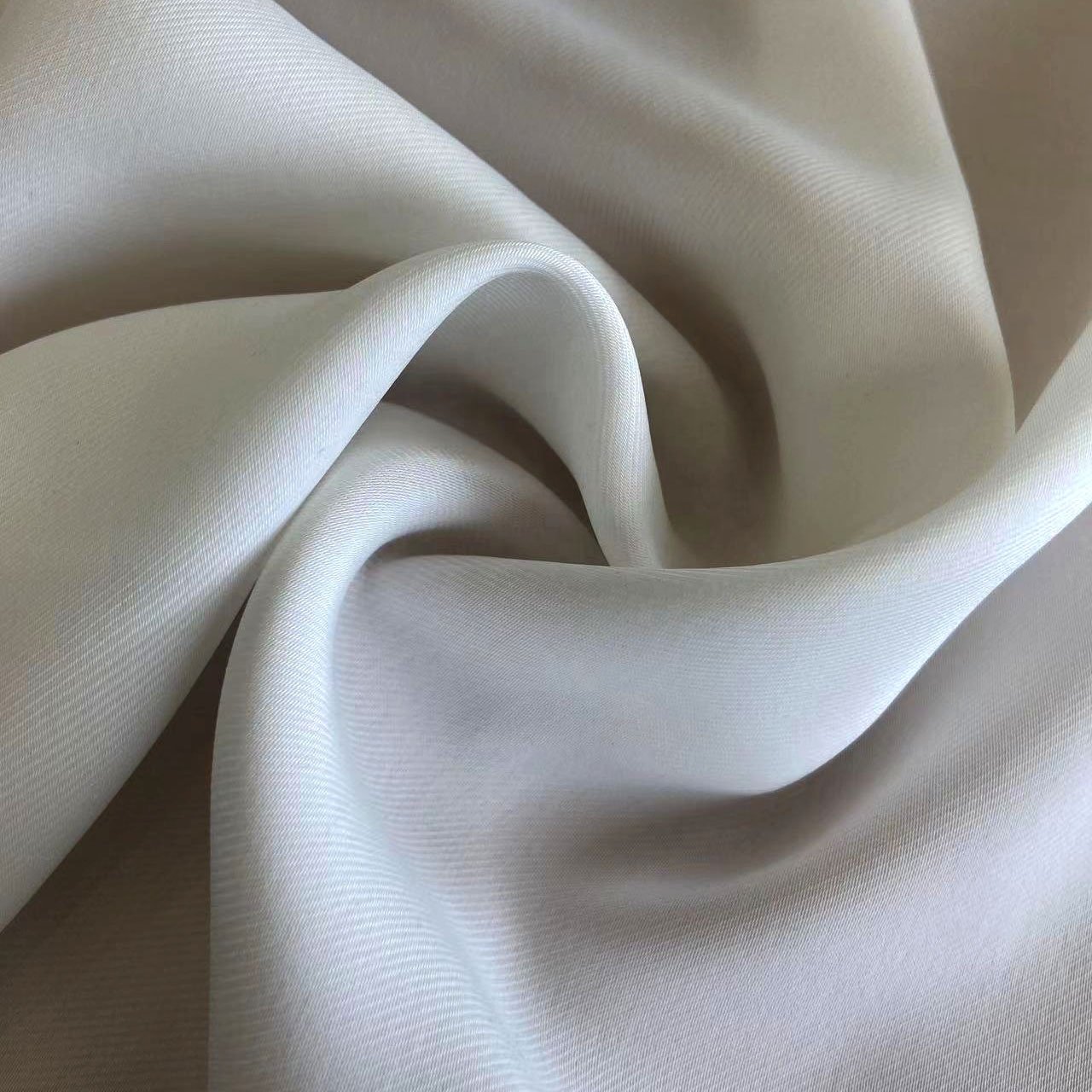 China supplier 100% polyester twill fabric for dress or trousers