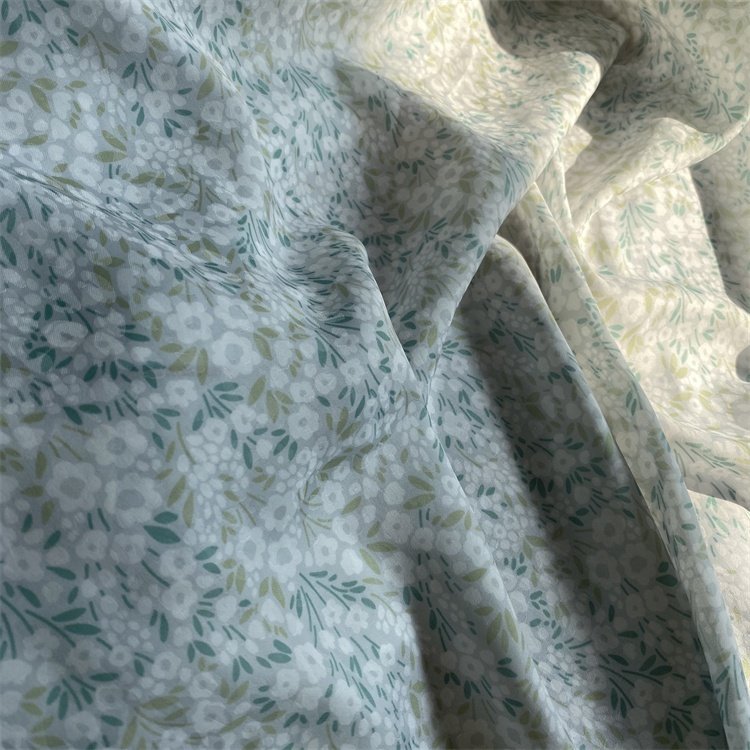 CLOTHING FABRIC GOOD SALE SUPER SOFT 2021 floral print fabric SATIN JACQUARD PAJAMA FABRICS FOR SLEEPING WEAR