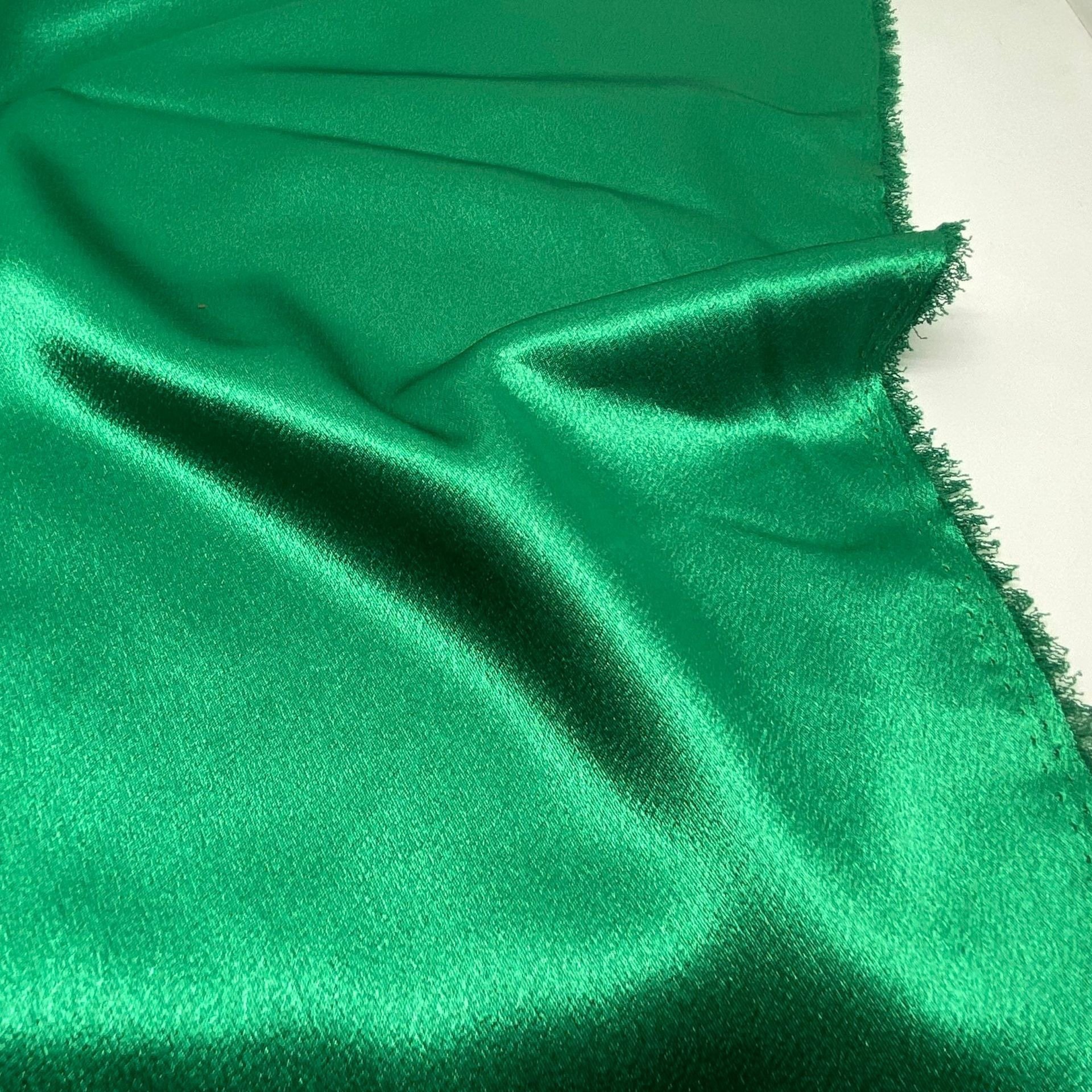 Custom printed saree beauty 100% polyester plain satin fabric with high quality
