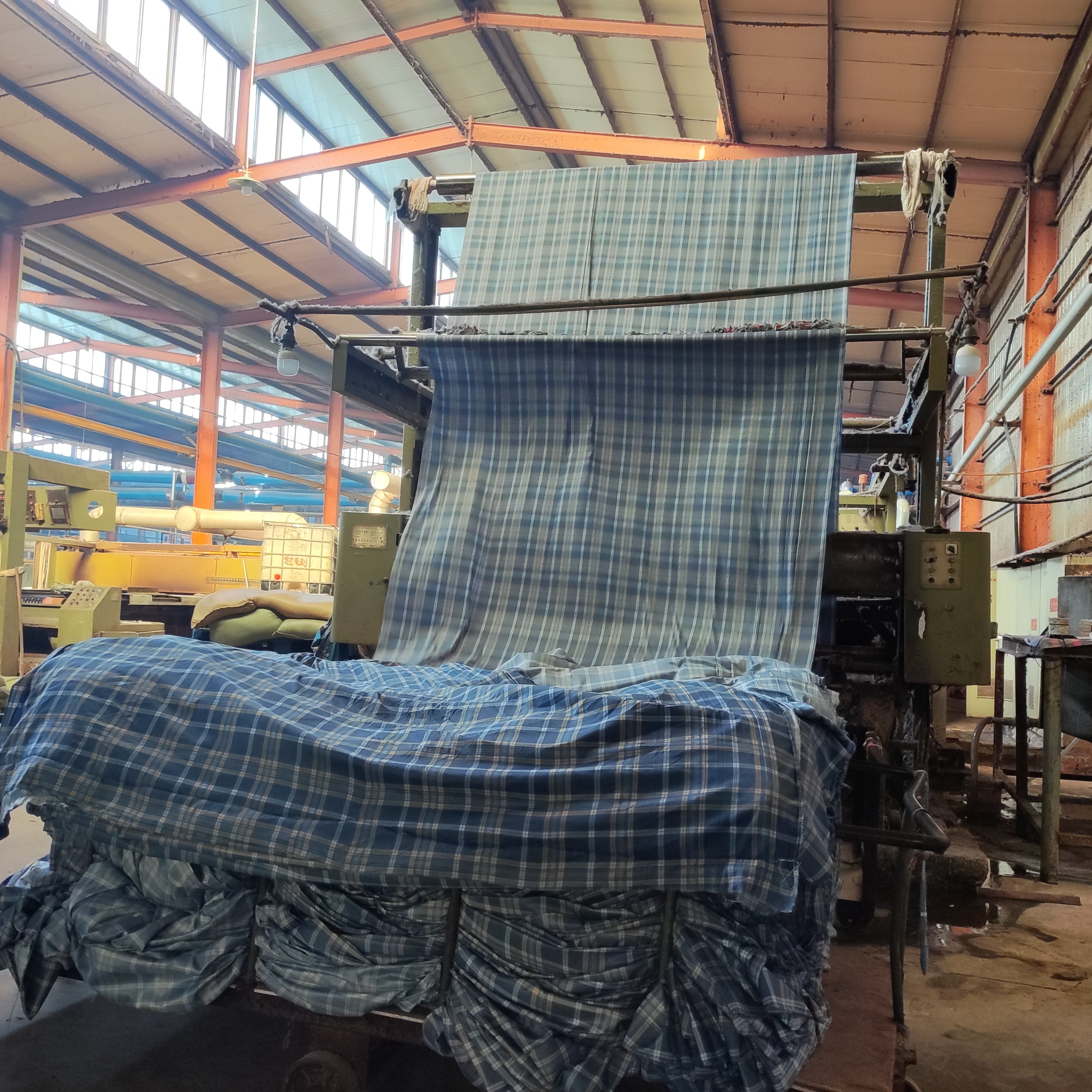 70gsm cheap price beautiful designs 100% Polyester Fabric For Making Bed Sheets