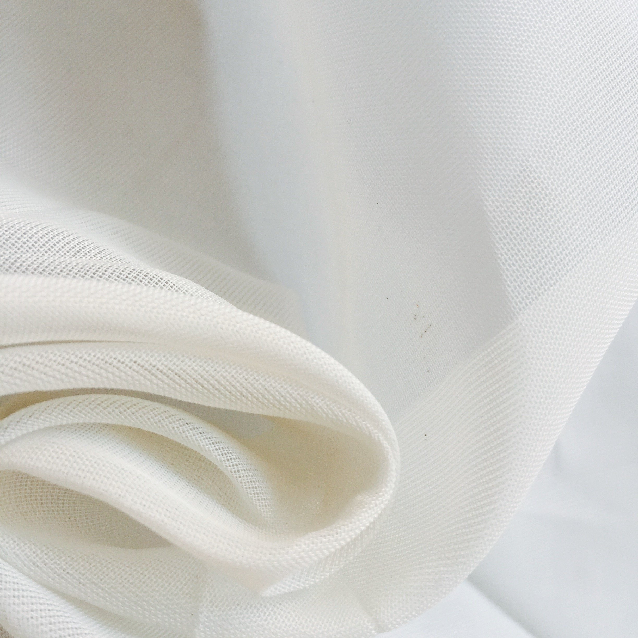 Flame Retardant voile fabric 100% polyester hot selling gauze good quality solid color for party decor