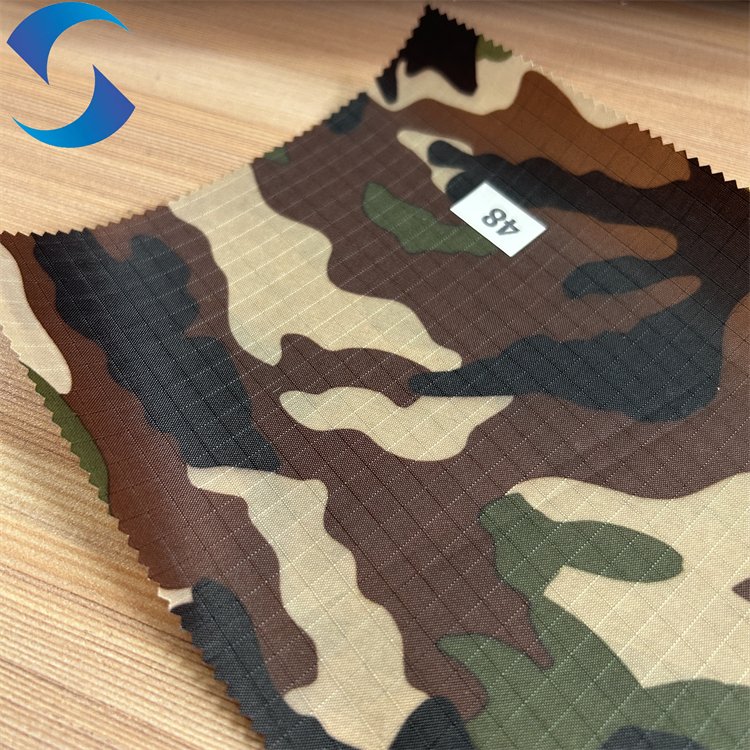 100% Polyester Taffeta fabric 210t camouflage fabric Waterproof PU Coated Customized Color Roll Packing lining fabric