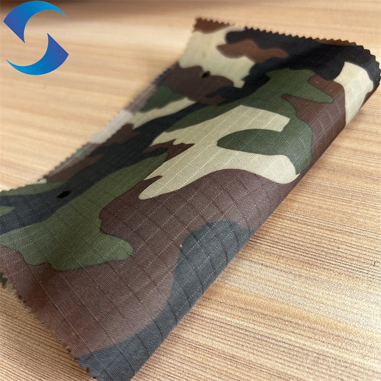 100% Polyester Taffeta fabric 210t camouflage fabric Waterproof PU Coated Customized Color Roll Packing lining fabric