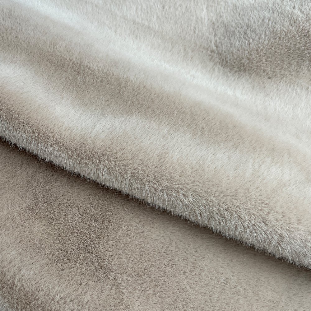 100% Polyester Soft Rabbit Fur For Garments High Quality Comfort Luxury Mink Fox Fabric For Garment