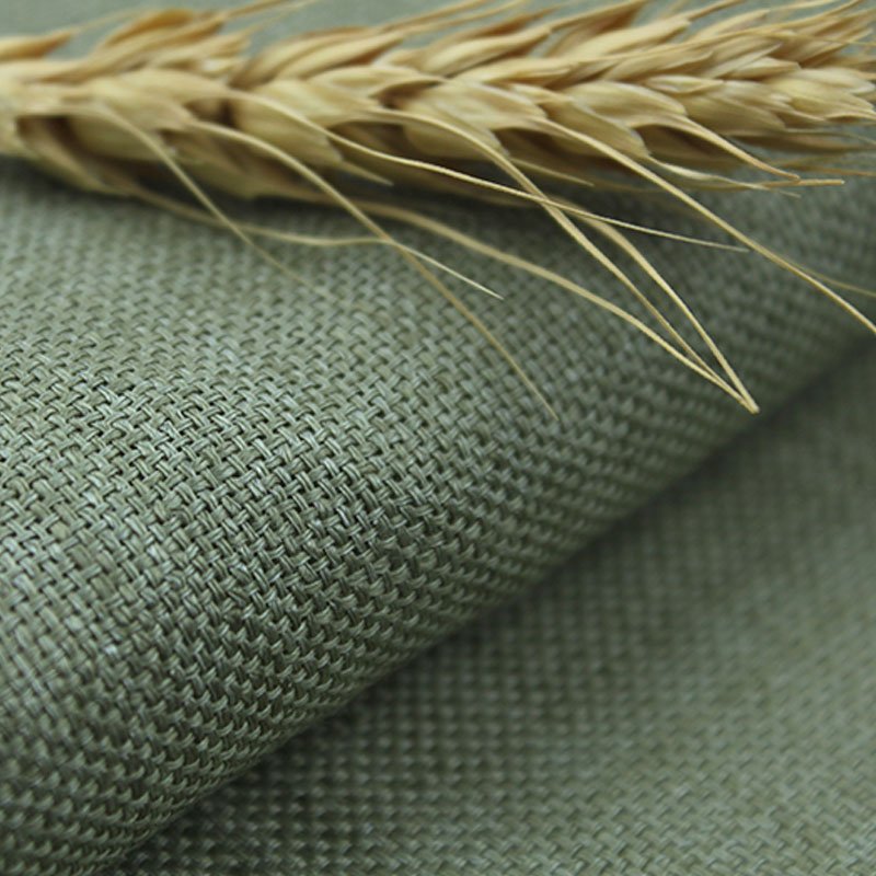 Fashionable Delicacy Hot Sell 100%Linen Yarn Dyed Fabric for Dress or Shirt