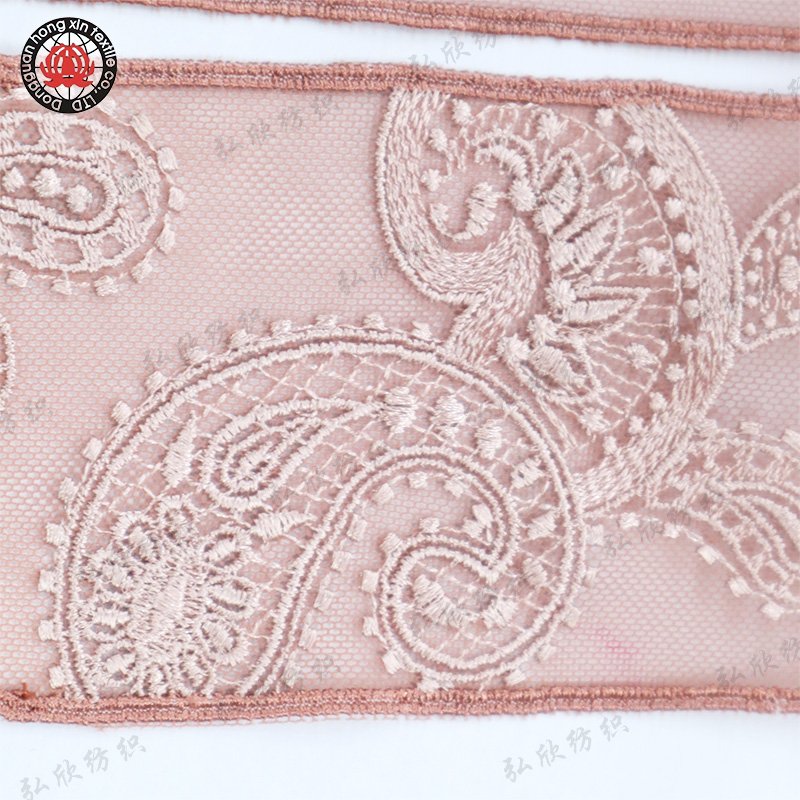 Elegant pink retro pattern can be customized with 7cm lace embroidery lace mesh fabric