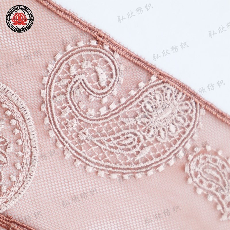 Elegant pink retro pattern can be customized with 7cm lace embroidery lace mesh fabric