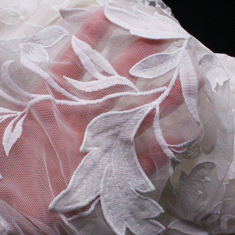 Wholesale Custom Embroidered White Mesh Lace Fabric for Weddings Dress & Clothing Trimming Border Custom Wedding Embroidery