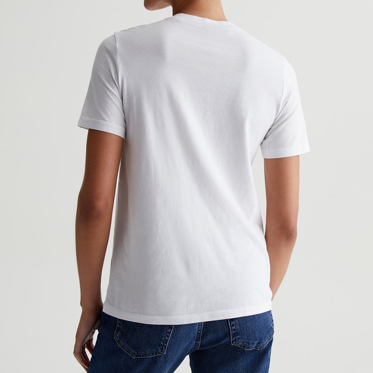 OEM/ODM Women's Crew Neck Tee - 100% Cotton, Luxurious Comfort Knit, Classic White, Short Sleeve Rib Neckband, Anti-Twist Fabric