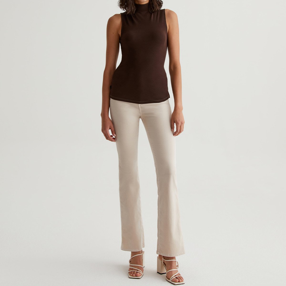 OEM/ODM Custom Classic Dark Chocolate Brown Women's Sleeveless Turtleneck Top - 2x1 Rib Knit, Soft Comfort, Back Seam Detail