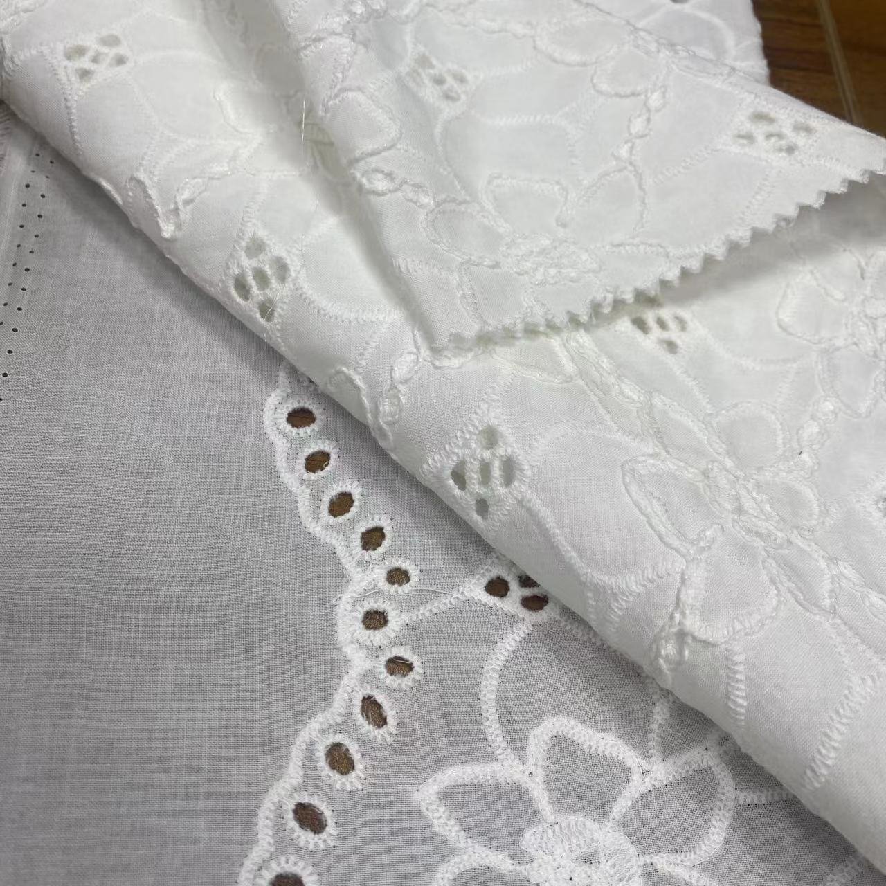 100%Cotton embroidery fabric,embroidery custom fabric printing cotton,Can be made clothing fabrics,Multi-color custom,wholesale