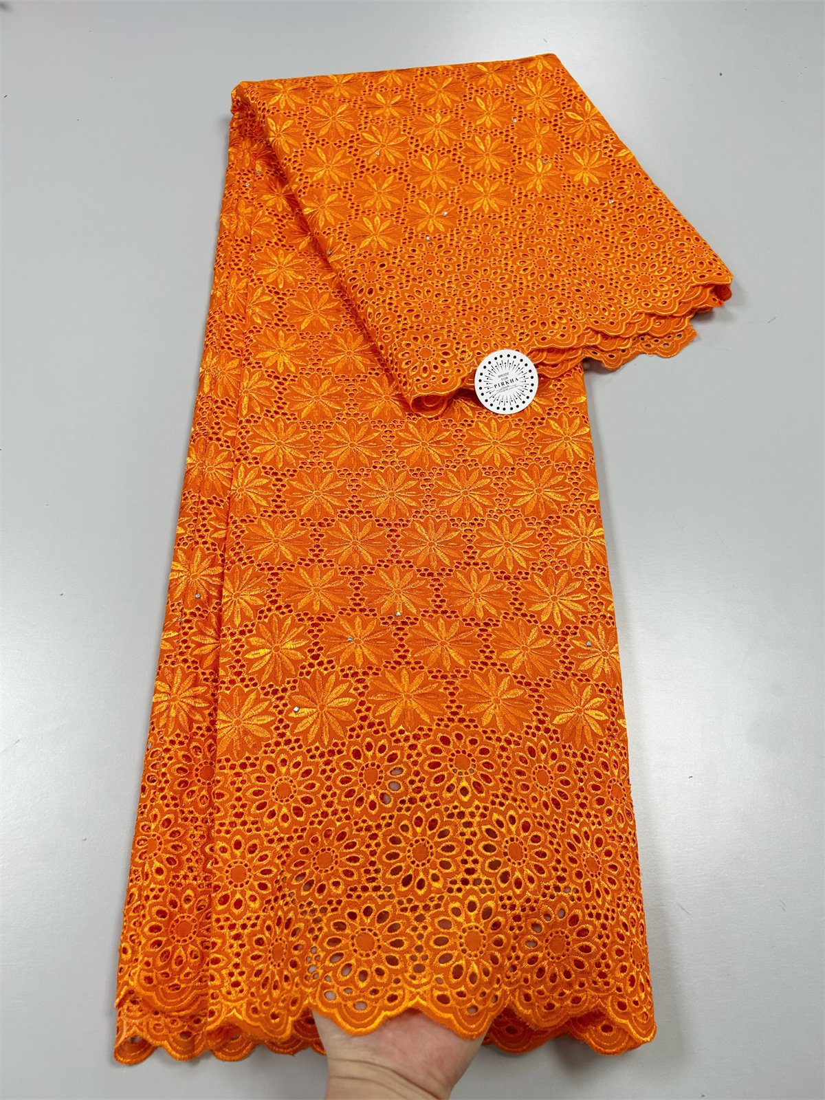 Wholesale price dry lace fabric african 2024 lace swiss lace 100% cotton embroidery fabric
