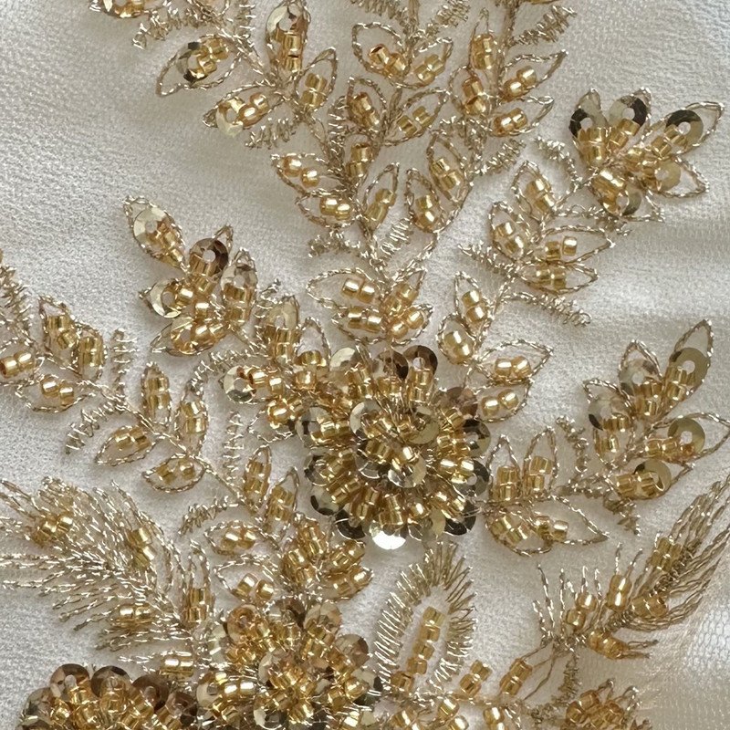 china wedding embroidery fabrics for clothing material african wedding lace applique