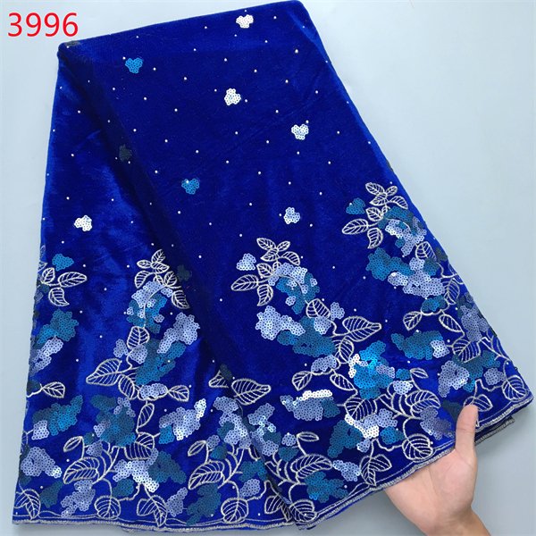 3996 Factory price luxury velvet lace with sequins embroidery fabric gold embroidery lace fabric for wedding dress