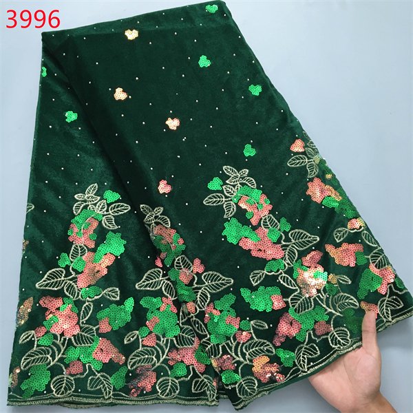 3996 Factory price luxury velvet lace with sequins embroidery fabric gold embroidery lace fabric for wedding dress