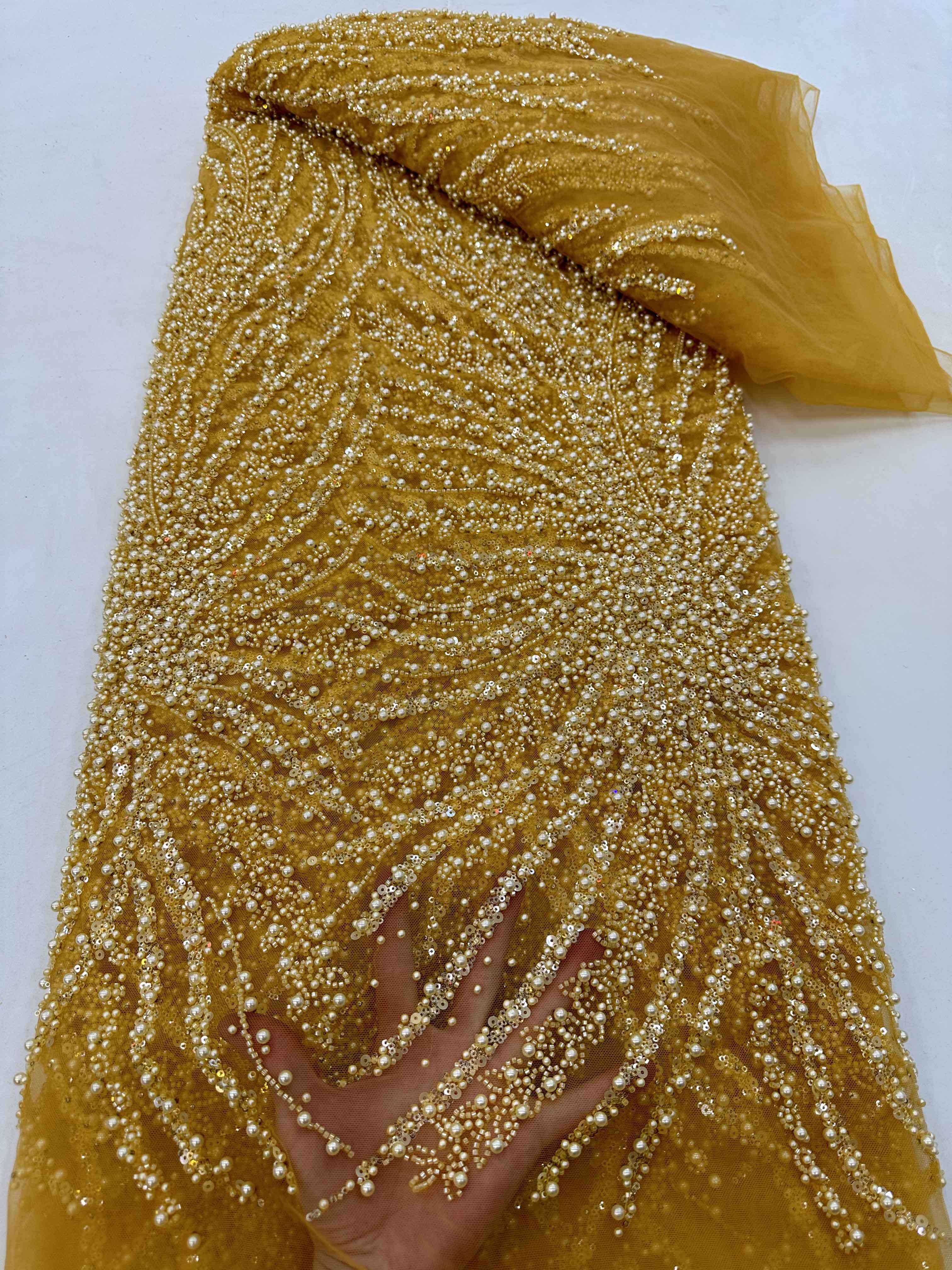 Hot Selling White and Gold Heavy Beaded Embroidery Pearls Lace Fabric with Sequins Decorative Feature for Wedding Usage