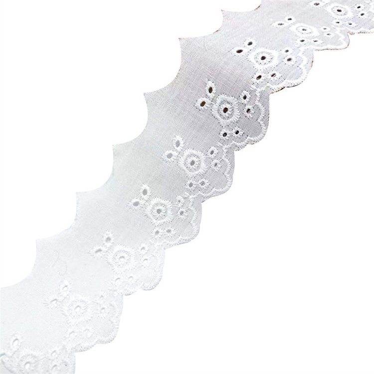 Wholesale Milk Silk White Lace Trimmings Fancy Scallop Edge 100% Cotton Pierced Embroidery Lace Trim