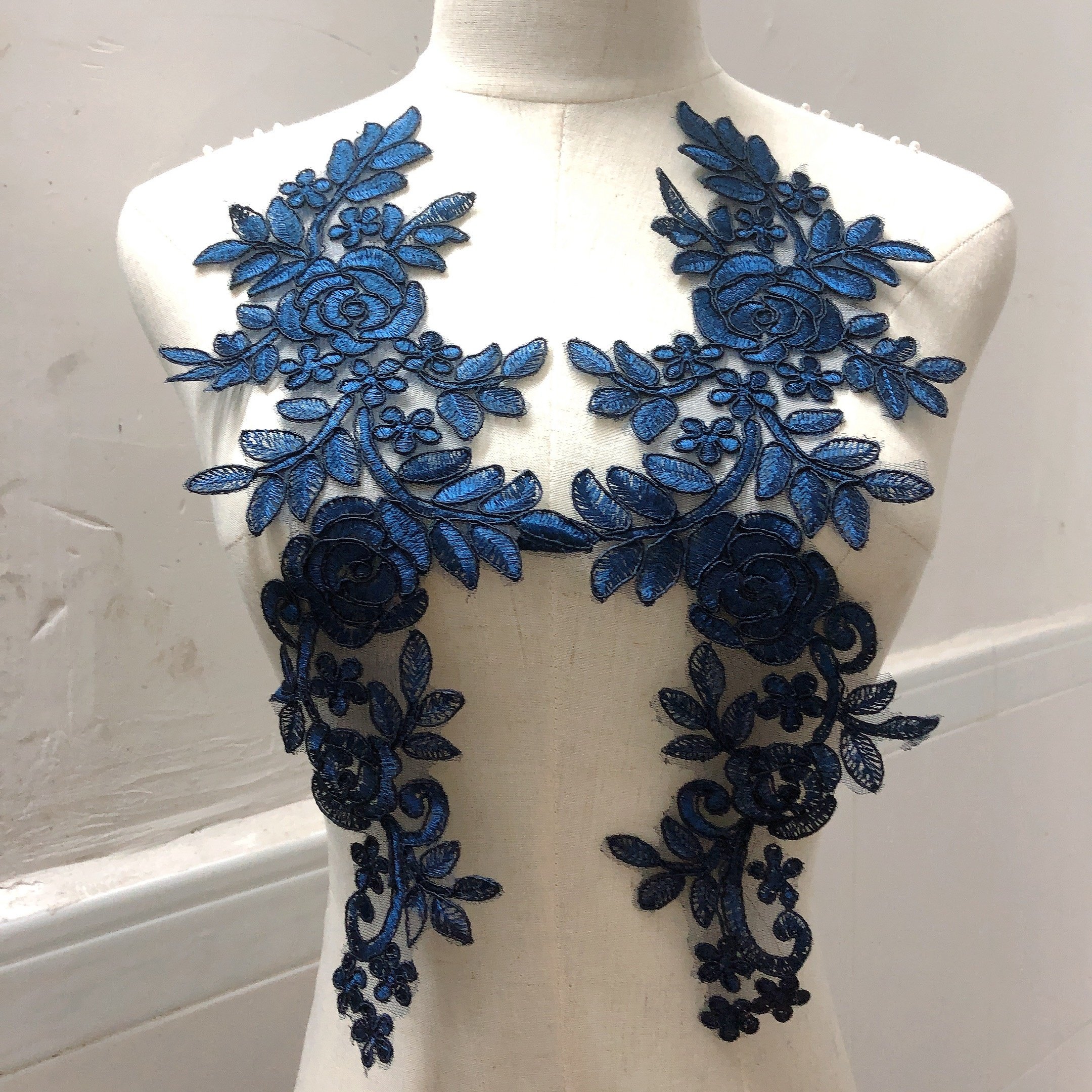 Hot selling sew on multicolor sleeves lace applique for wedding dress LT20433