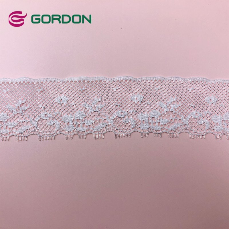 Factory Wholesale 4.5cm Natural White Lace Ribbon Large Flower Ribbon Lace Trim