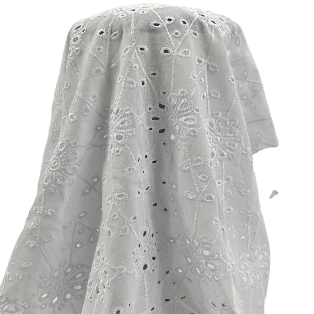 Professional manufacture white100% cotton embroidery fabric for women dress