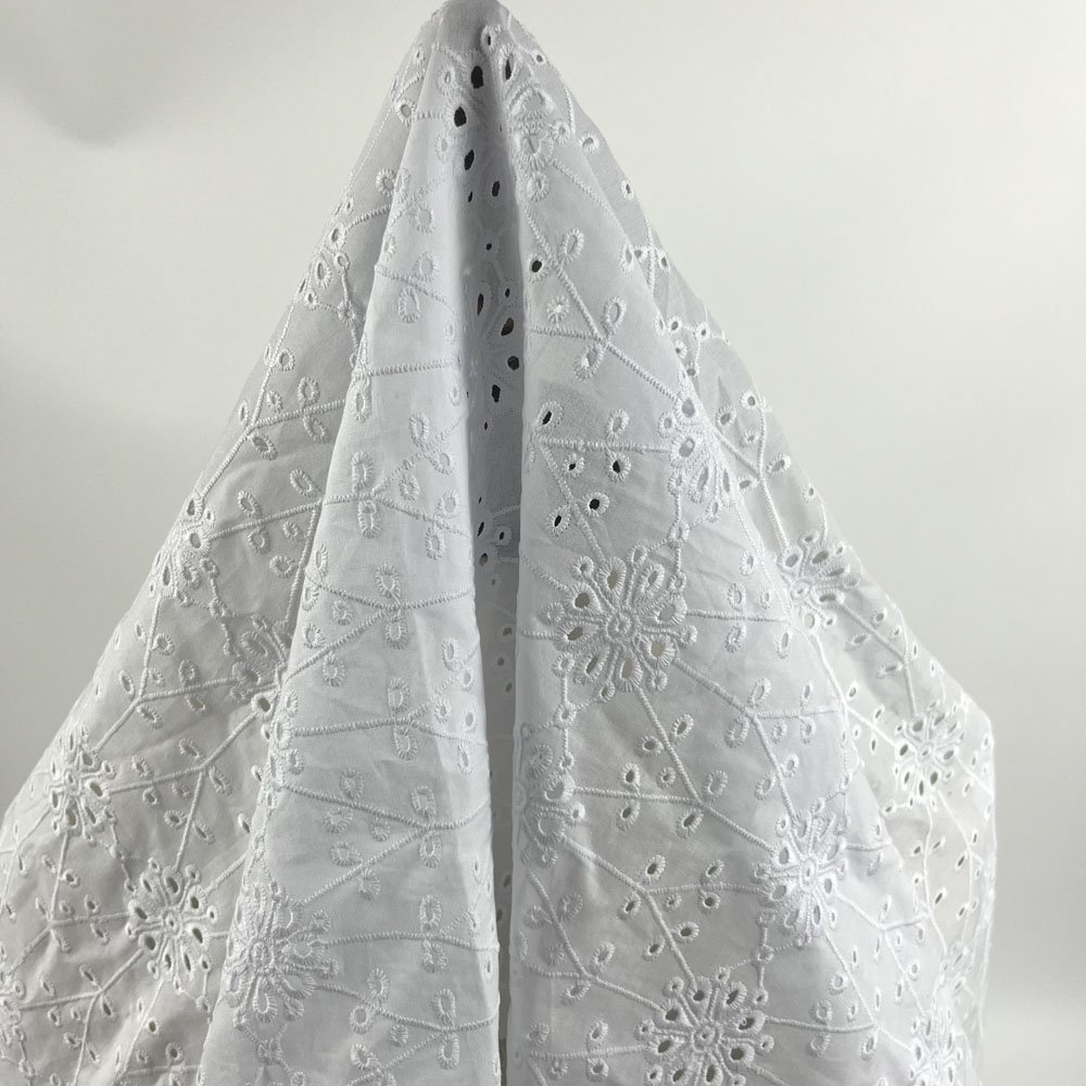 Professional manufacture white100% cotton embroidery fabric for women dress
