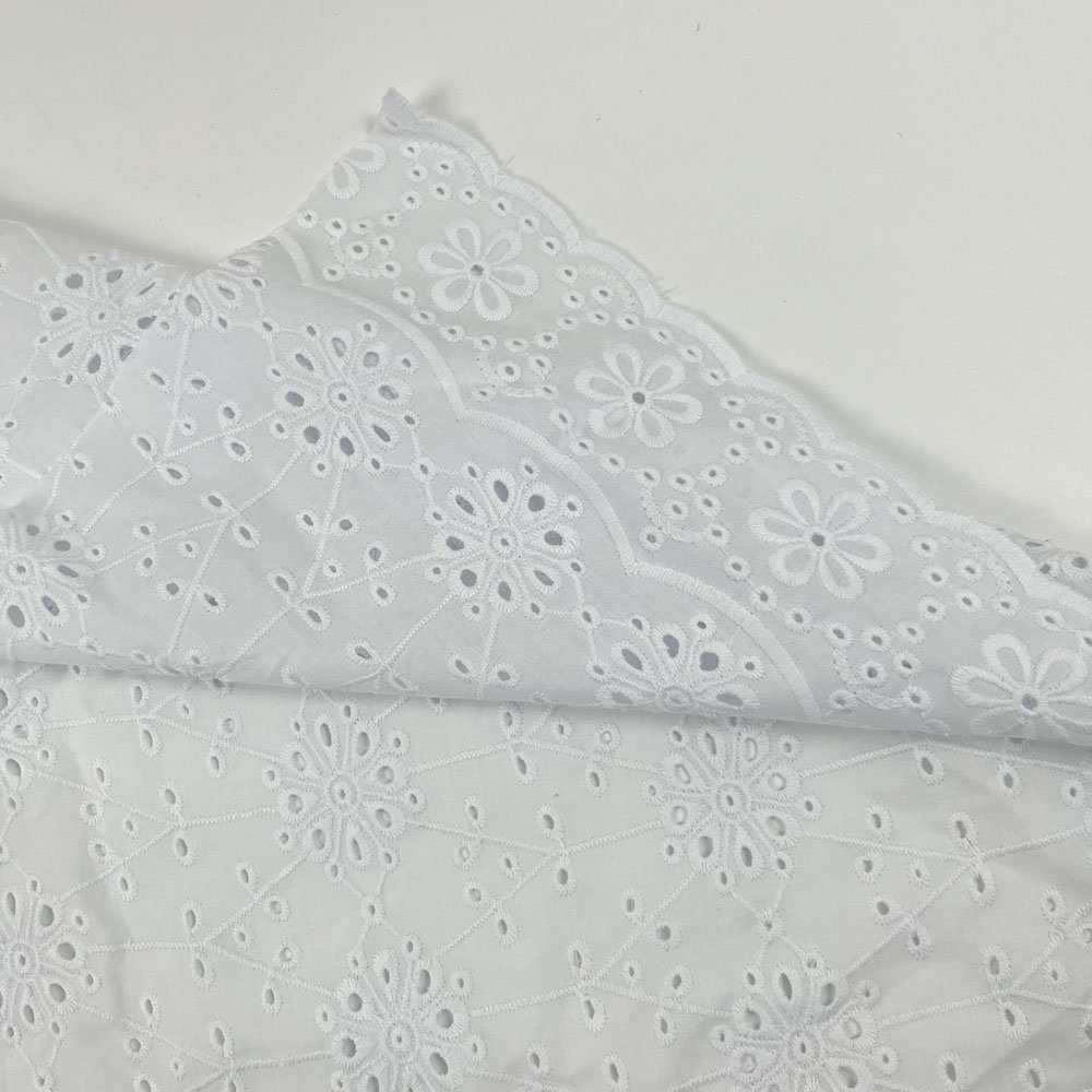Professional manufacture white100% cotton embroidery fabric for women dress