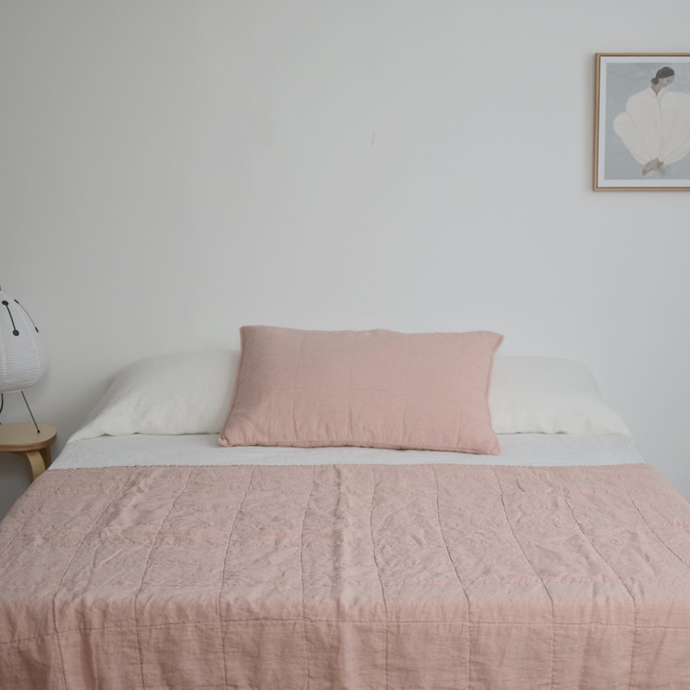 European grown flax Stonewashed Linen Quilt with long fibers