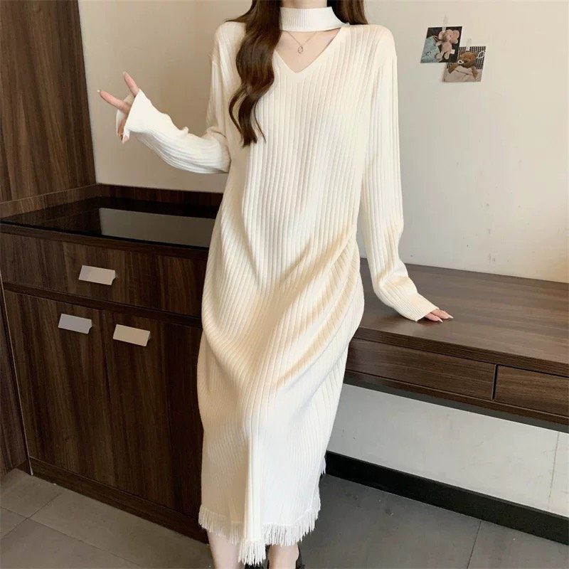 Wholesale Customized Winter Fall Newest Ladies Rib V-neck Knit Dresses Knee-Length Pullover Tassel Sweater