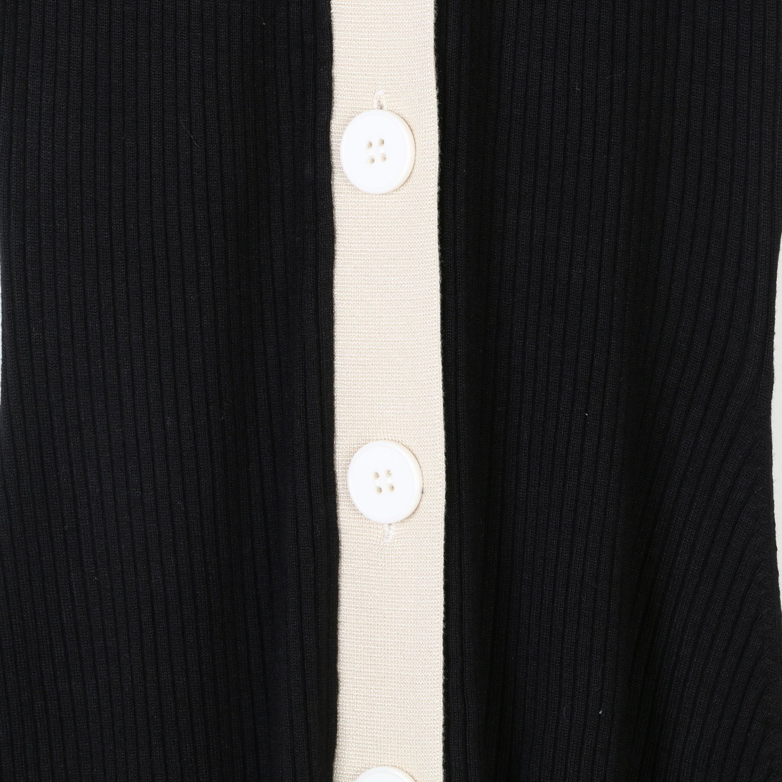 French Style 2025 Summer New Elegant Contrasting Ribbed Deep V Sleeveless Button Vest Frocks Knitted Sweater Midi Long Dresses