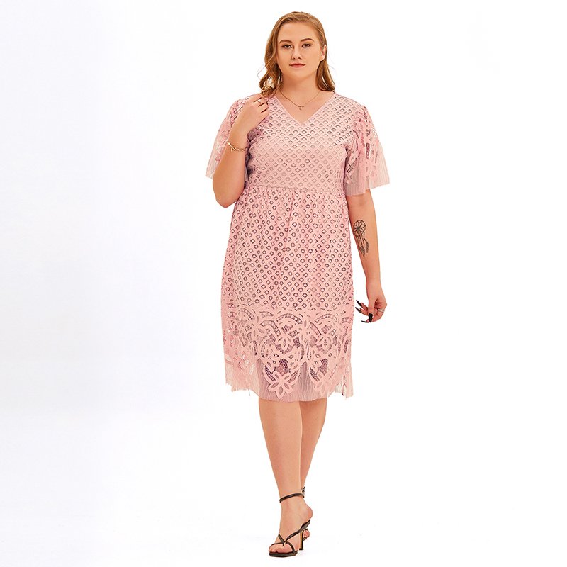 2022 spring and summer new products in Europe and America plus size women's loose casual short-sleeved lace dress