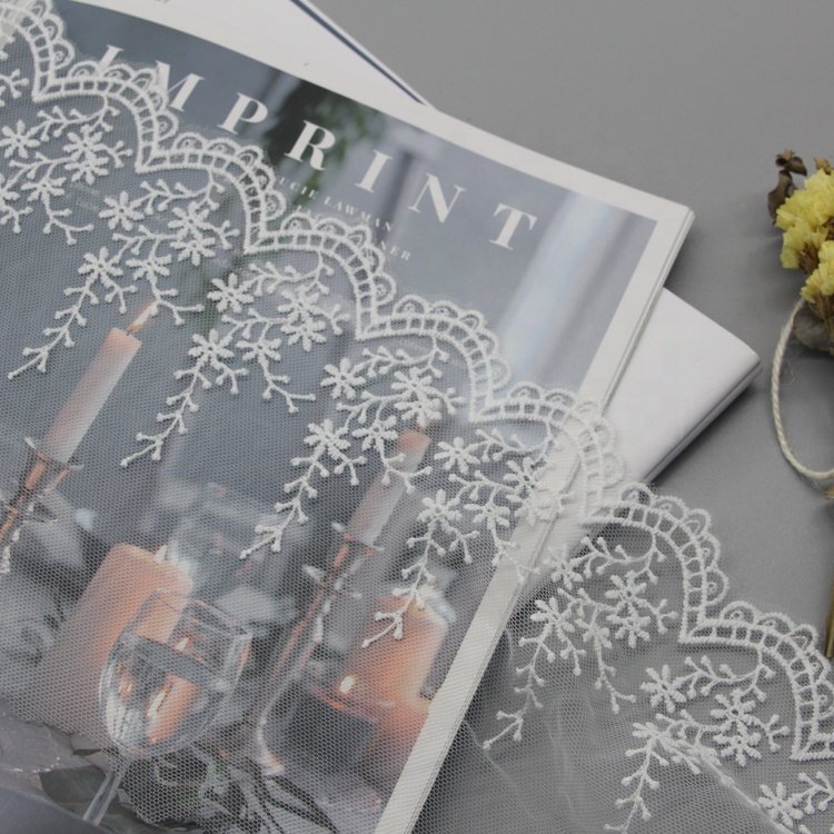 New Design Flower Embroidery Lace Trim Fancy Stretch Lace Trim Good Price Lace Fabric For Wedding Dresses