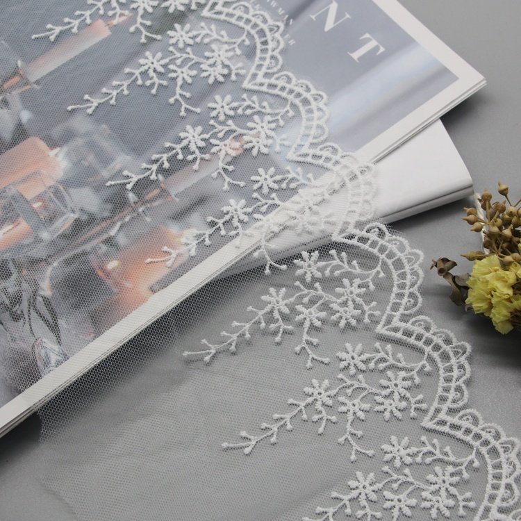 New Design Flower Embroidery Lace Trim Fancy Stretch Lace Trim Good Price Lace Fabric For Wedding Dresses
