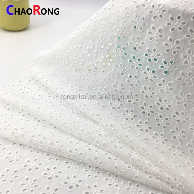Golden Supplier CRF0576 Ready Goods Eyelet Flower Lace 100% Cotton Embroidery Fabrics for Clothing Material