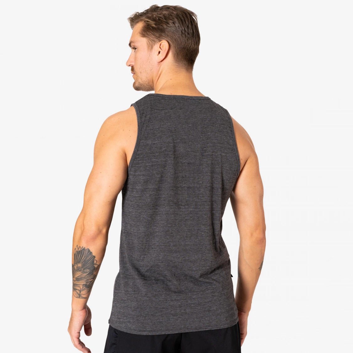 Wholesale Black Organic Cotton Tank Top Gym Close-fitting Men Sports Vest Custom Logo Knit Ribbed Tank Top