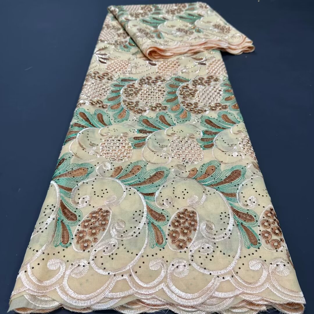 2024 hot sale Nigeria Printed Cotton Batik Lace cloth Voile Lace Fabric Switzerland