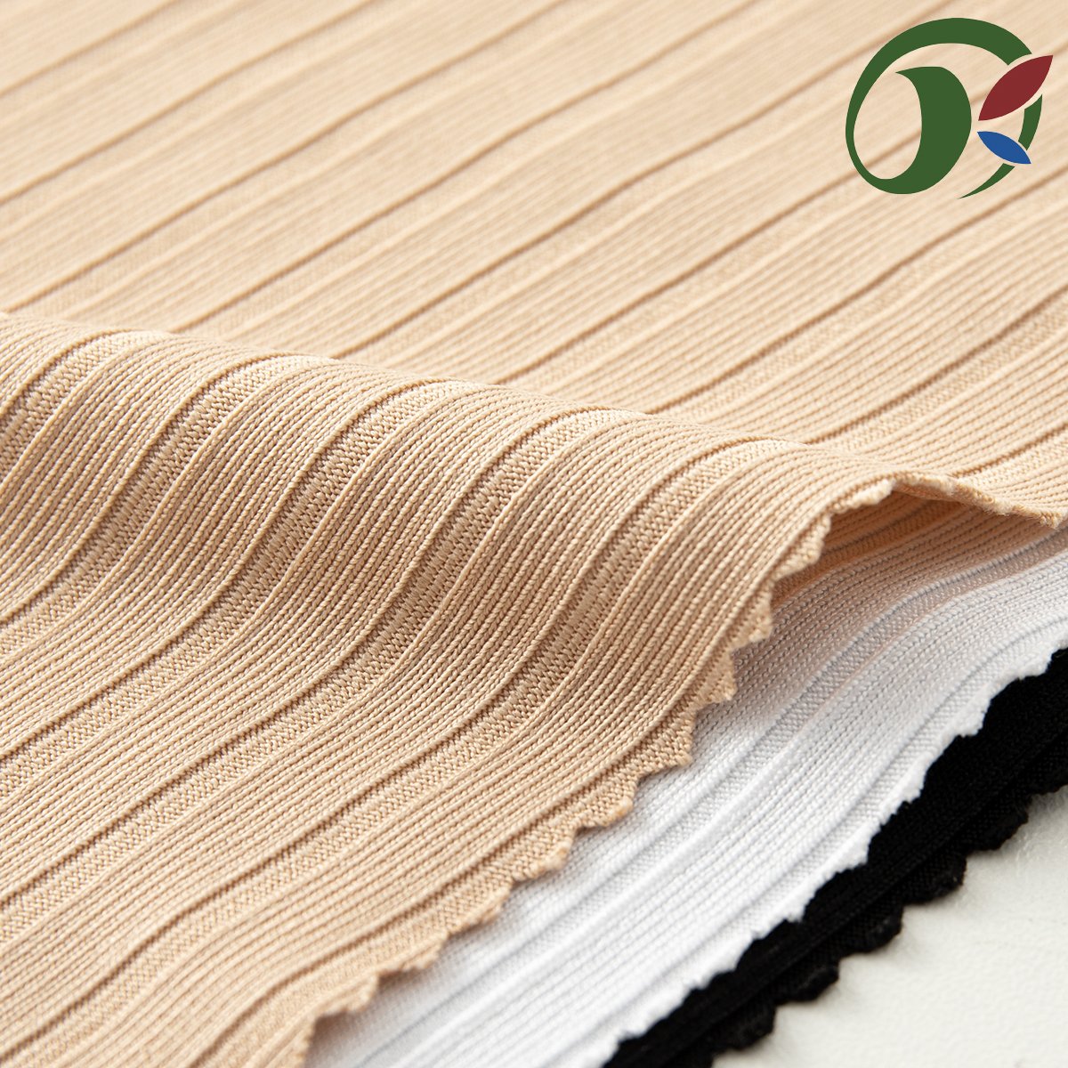 Black and white thick knitted ribbed 210gsm polyester spandex fabric suitable for winter clothing