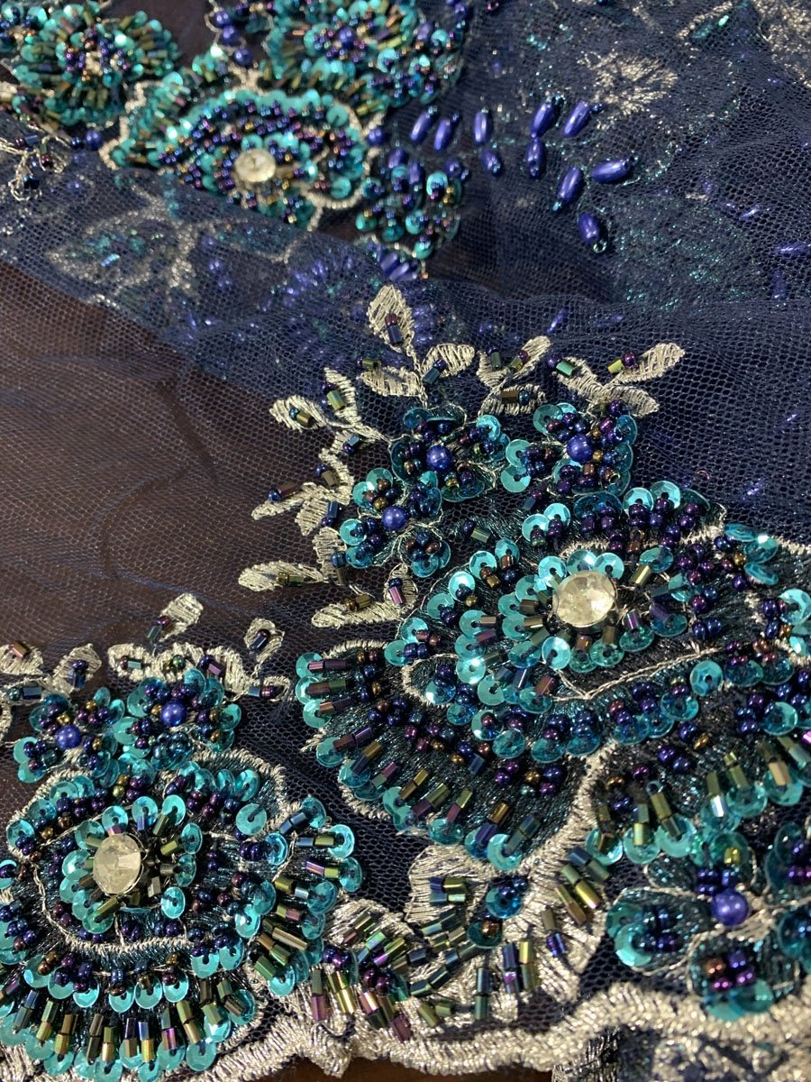 best selling heavy hand beaded sequin embroidered lace fabric for dress or party, navy blue embroidery lace beads fabric