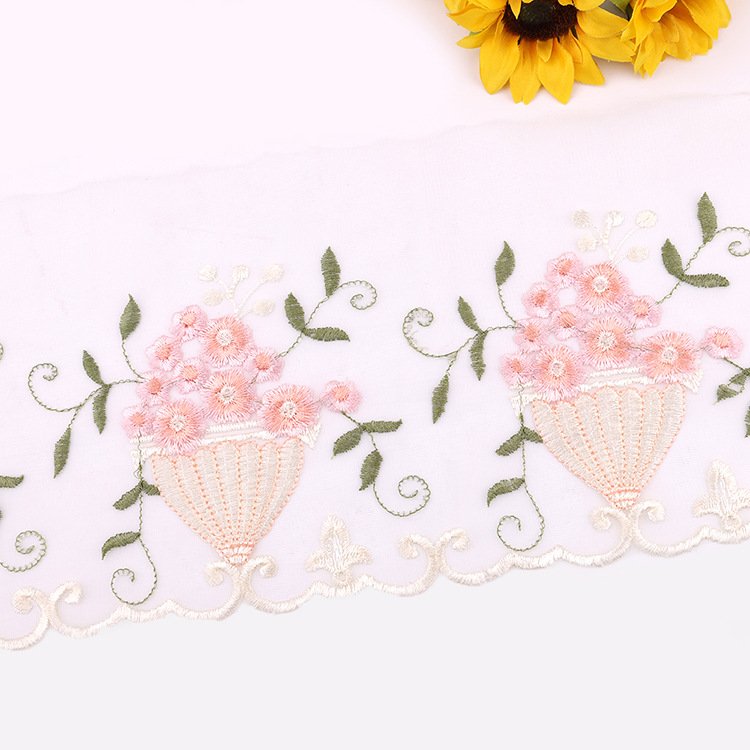 Spot Wholesale New Color Polyester Water - Soluble Lace Mesh Lace Fabric High-grade Clothing Skirt Accessories