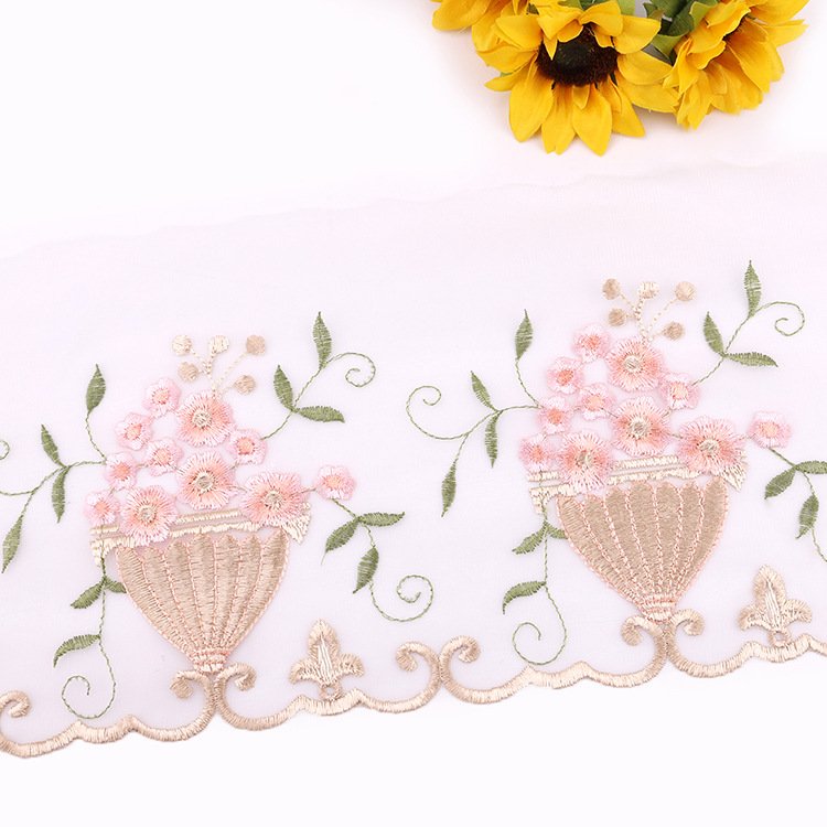 Spot Wholesale New Color Polyester Water - Soluble Lace Mesh Lace Fabric High-grade Clothing Skirt Accessories