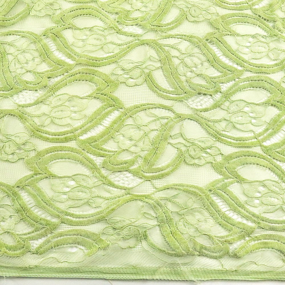 Latest Style Embroidery Lace Fabric Cotton French Chantilly Lace Fabric For Wedding Dress
