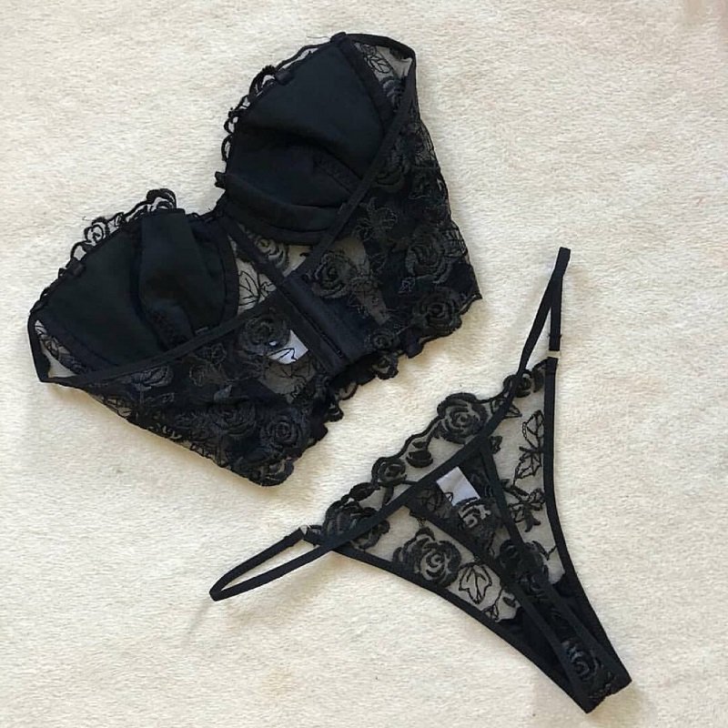Europe Sexy Lingerie Fashion Rose Embroidery Lace High-end Lingerie Set