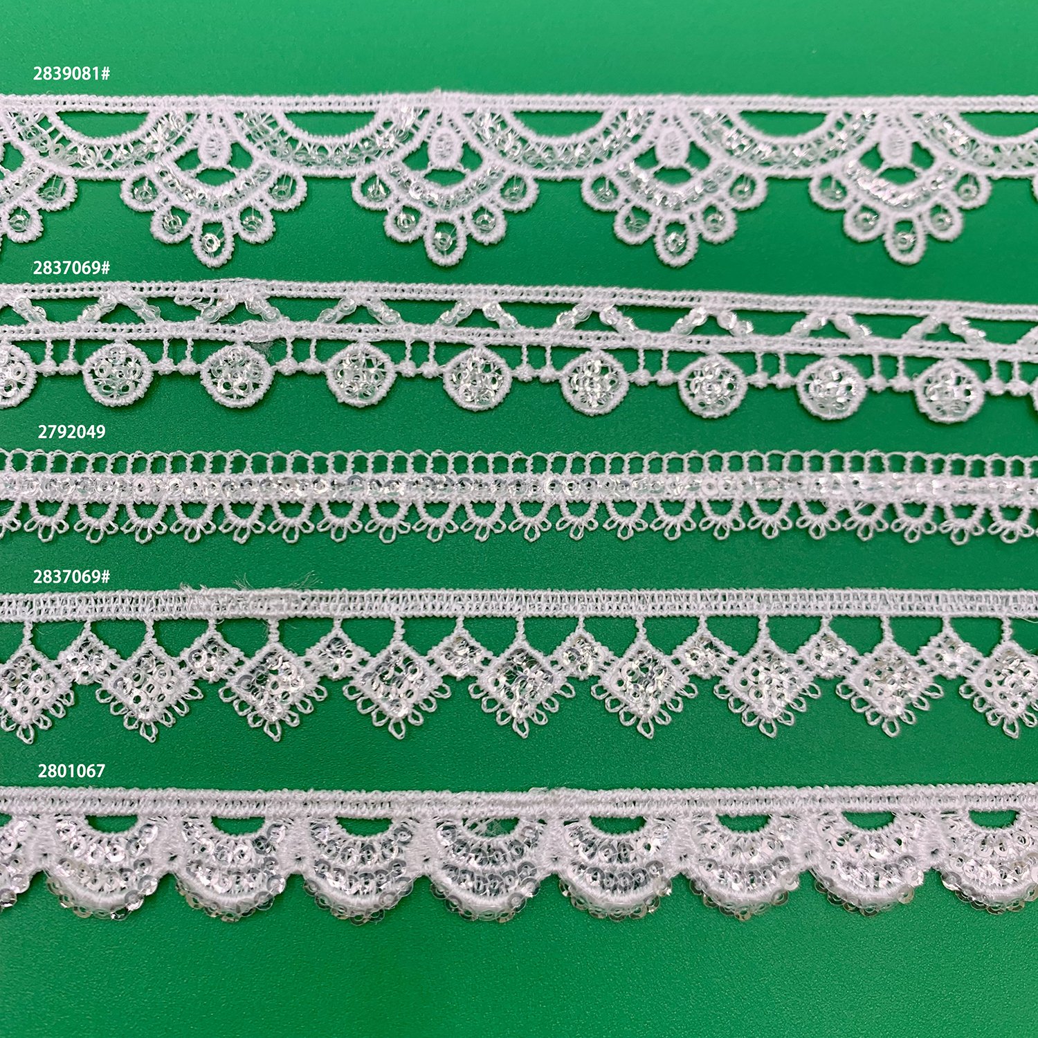 2023 Luxury Wholesale Nigeria Chantilly Lace Fabric French Shiny Guipure Cord Embroidery Sequin Lace Fabric Trim For Wedding