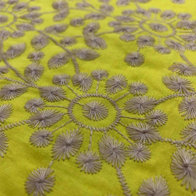 HA-10717B New style fashion flower pattern 100%cotton base embroidery lace fabric