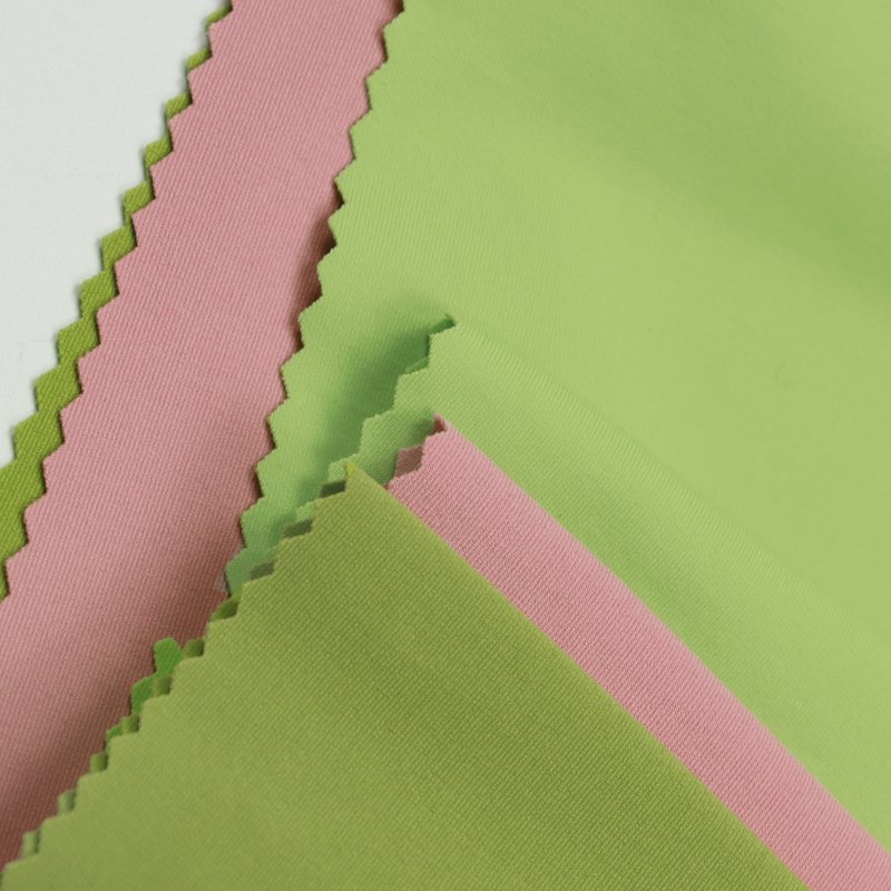 Matte Breathable 4 way stretch Sportswear Fabric 250g Recycled Dyeing knitted Weft 75% nylon 25% spandex Fabric for yoga legging