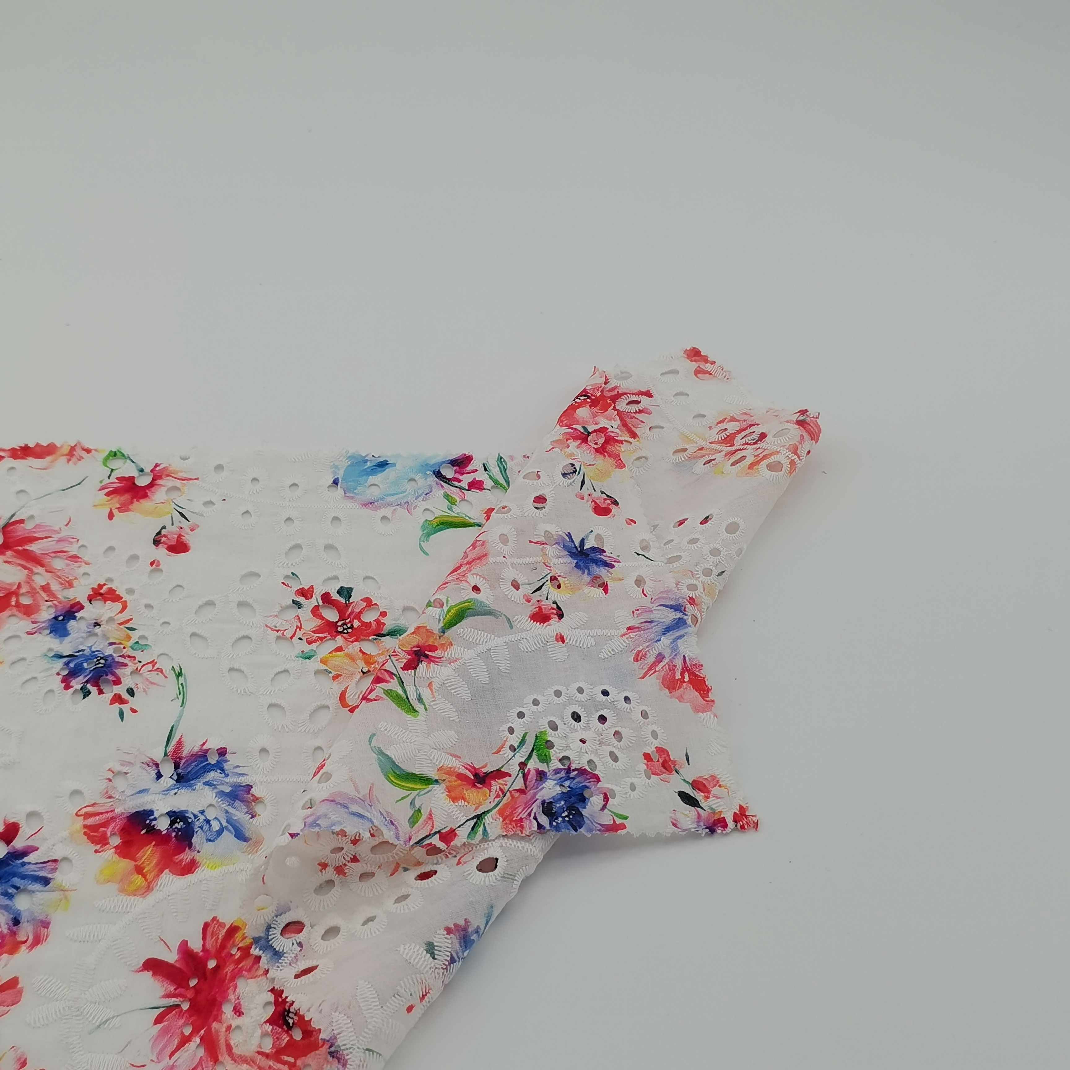 Hot sale fashion 60s cotton eyelet printing pattern custom embroidery fabric for dress