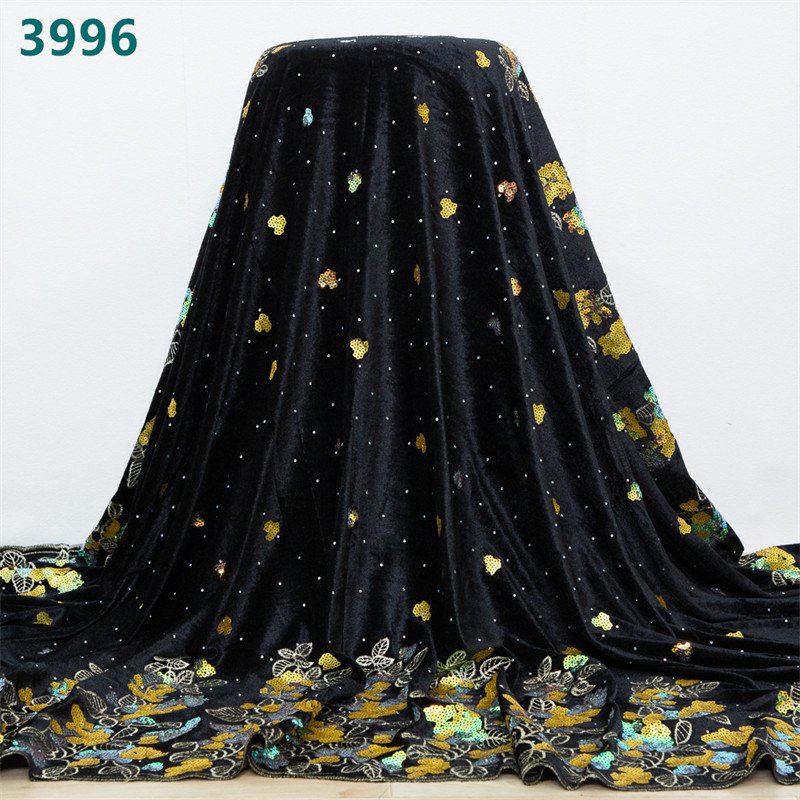 Newest Green African Velvet Lace Fabric with Sequins Wholesale Embroidery Flocking Lace Fabric for Women Party Dresses 3996
