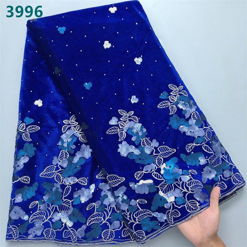 Newest Green African Velvet Lace Fabric with Sequins Wholesale Embroidery Flocking Lace Fabric for Women Party Dresses 3996