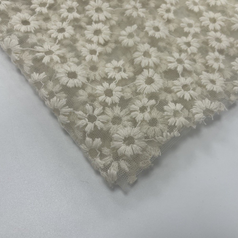 Custom Mesh Embroidery Lace with Flowers Fabric 3D Flower Embroidery Lace Fabric for Dress