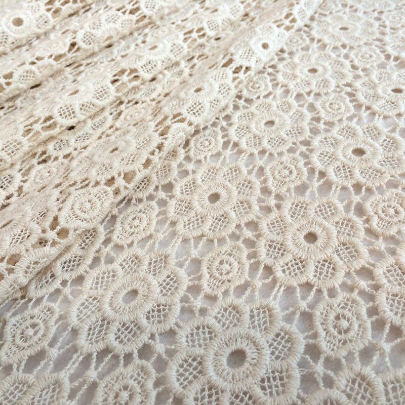 Hot Selling Cotton Lace Embroidery Fabrics for Fashion Garments
