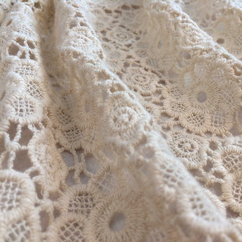 Hot Selling Cotton Lace Embroidery Fabrics for Fashion Garments